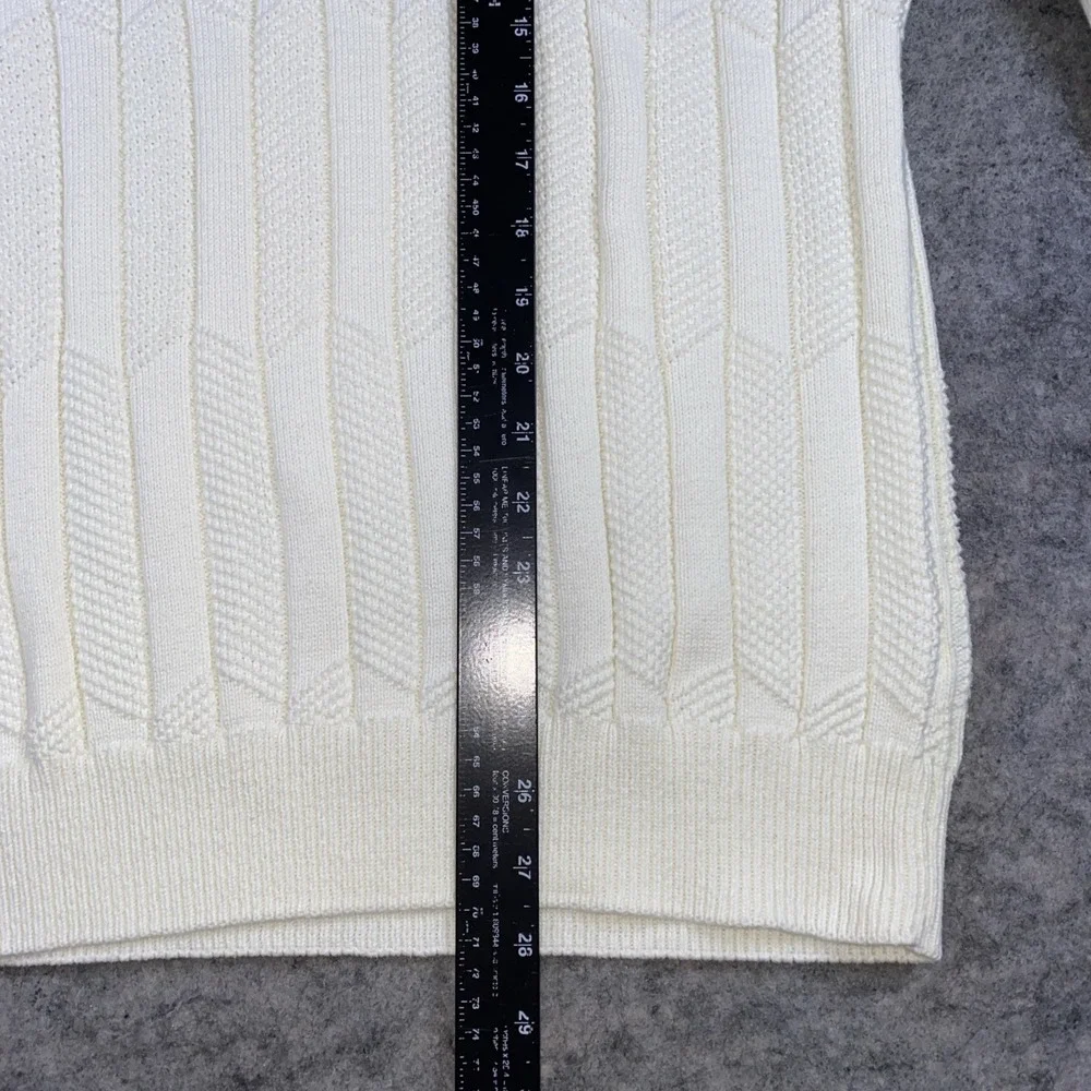 VTG Textured South Bay Mens‎ L Ivory Golf Alaska Embroidered Sweater Knit Preppy